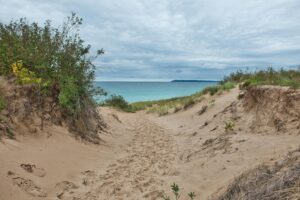 Lake-Life Coverage Deep Dive: Docks, Boats, and Guests